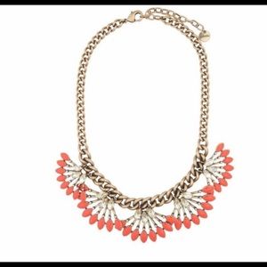 Stella & Dot Coral Kay Necklace NWOT